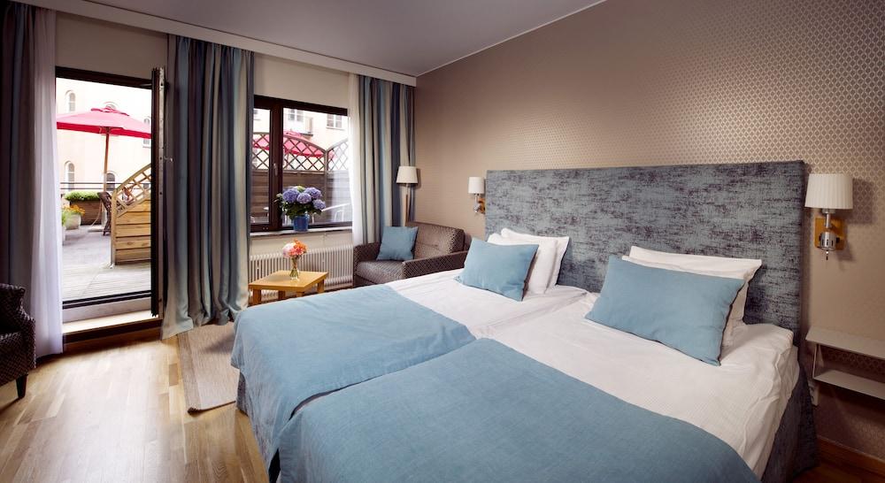 Home Hotel Wellington Стокгольм Экстерьер фото